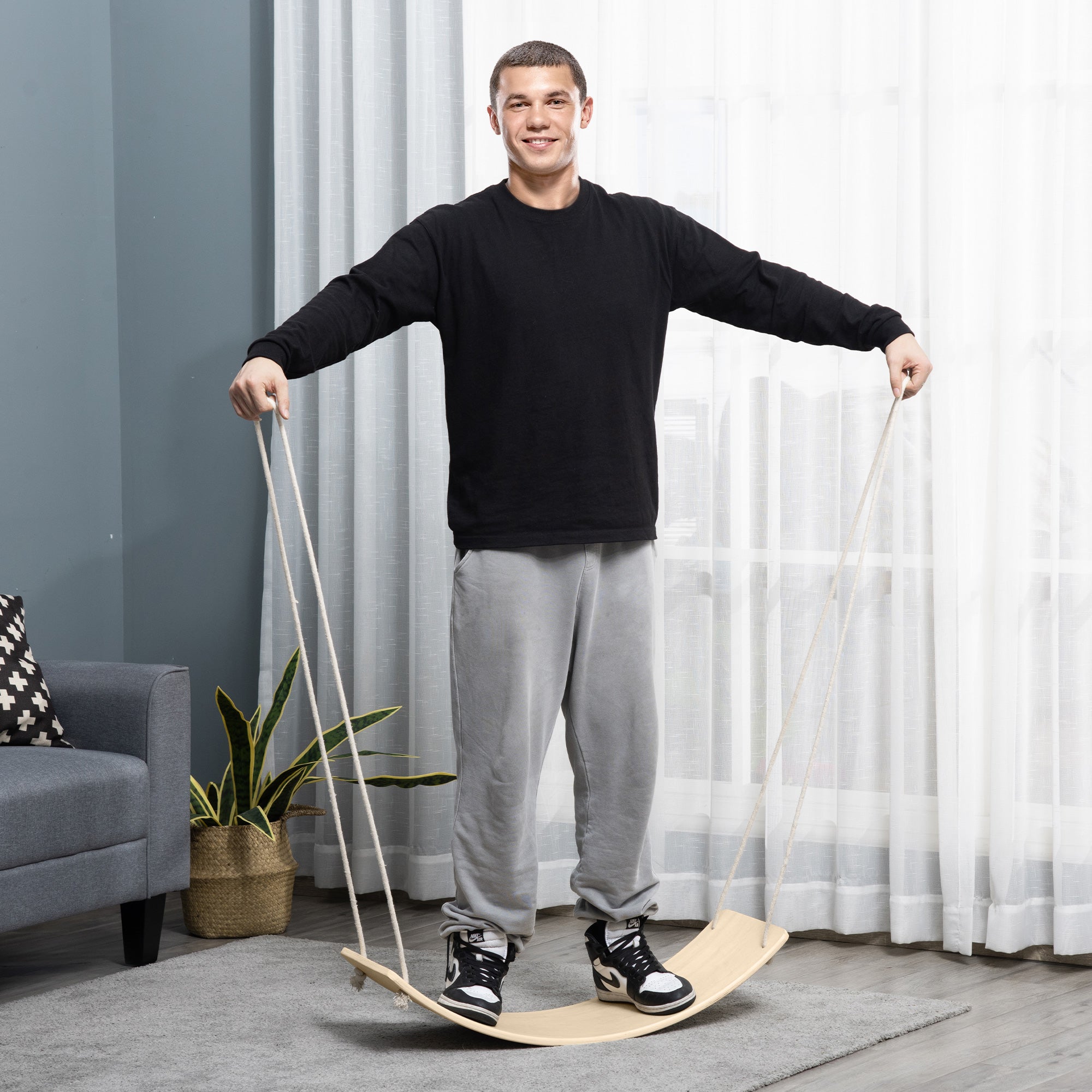 HOMCOM Wood Wobble Board with Ropes, Balance Board for Full Body Workout, Multipurpose for Kids and Adults - anydaydirect