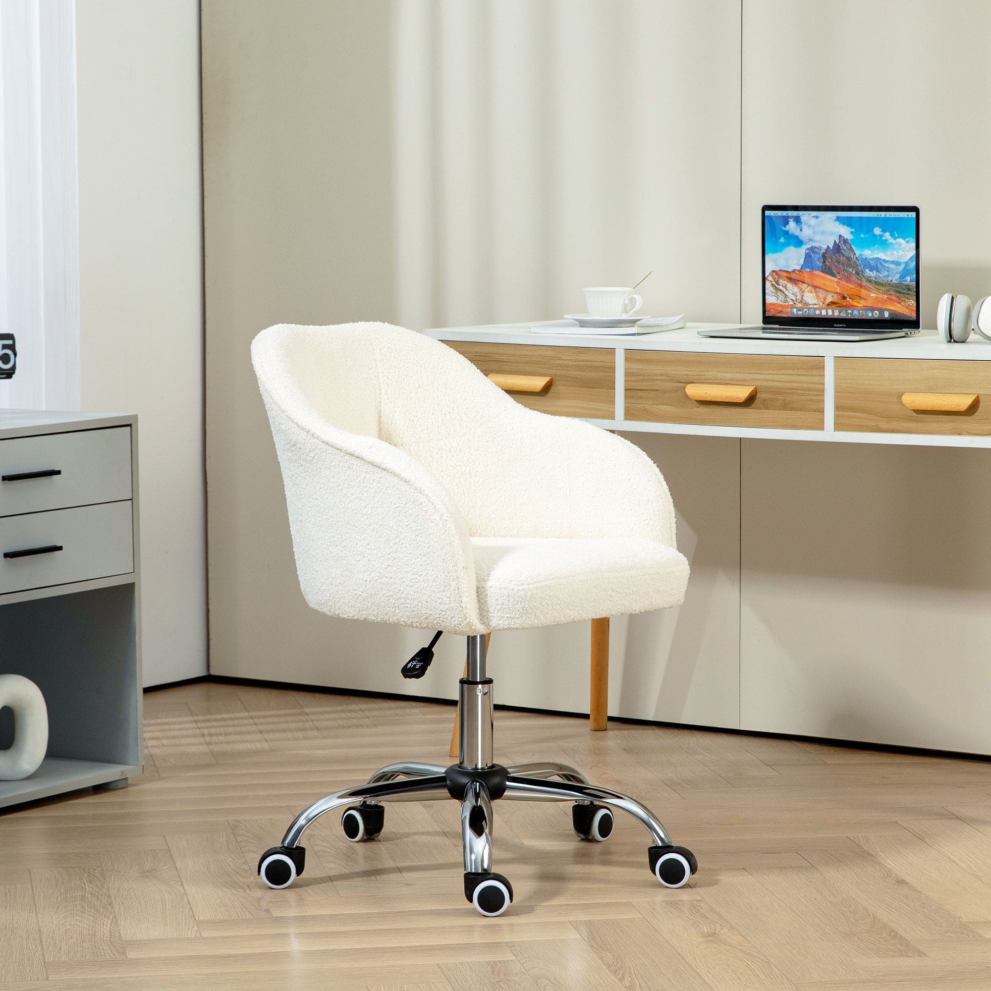 HOMCOM Teddy Fleece Swivel Office Chair - Cream - anydaydirect