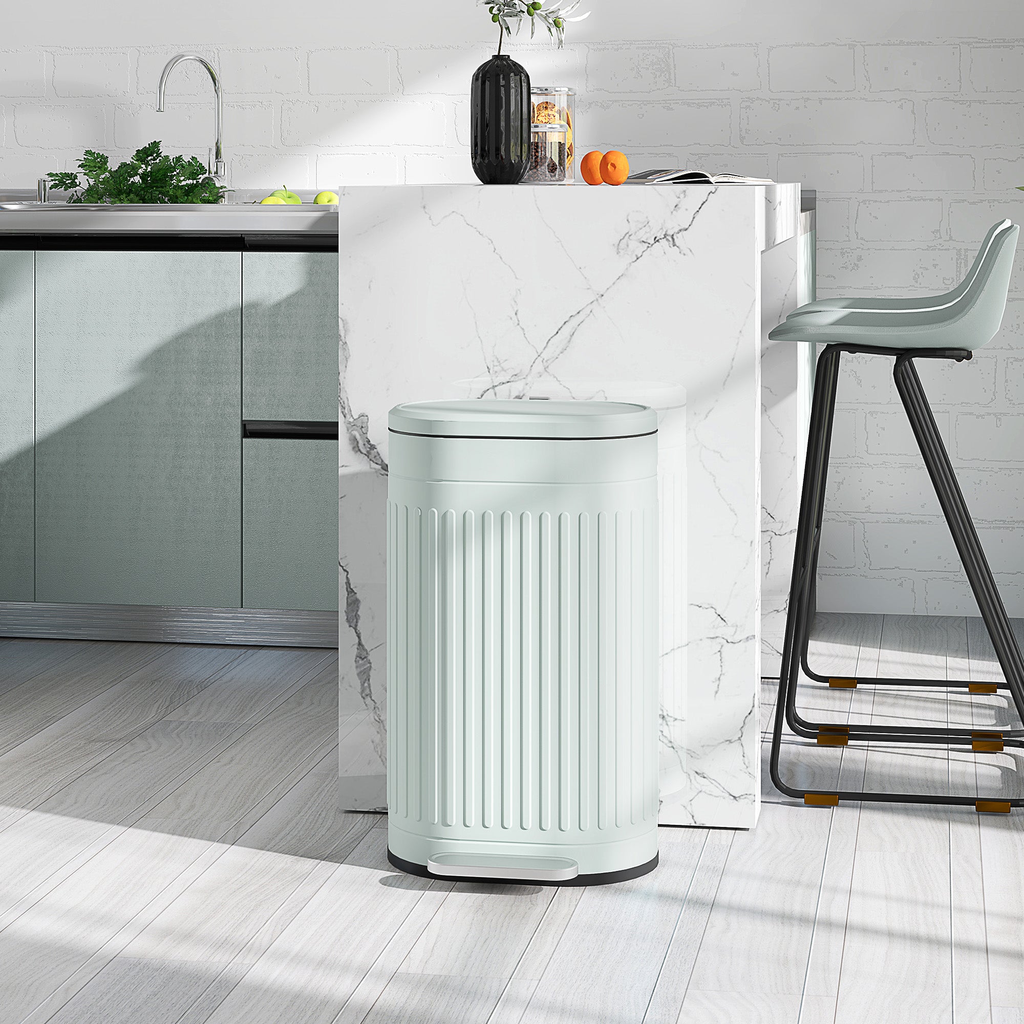 HOMCOM 30L Metal Kitchen Bin, with Soft-Close Lid