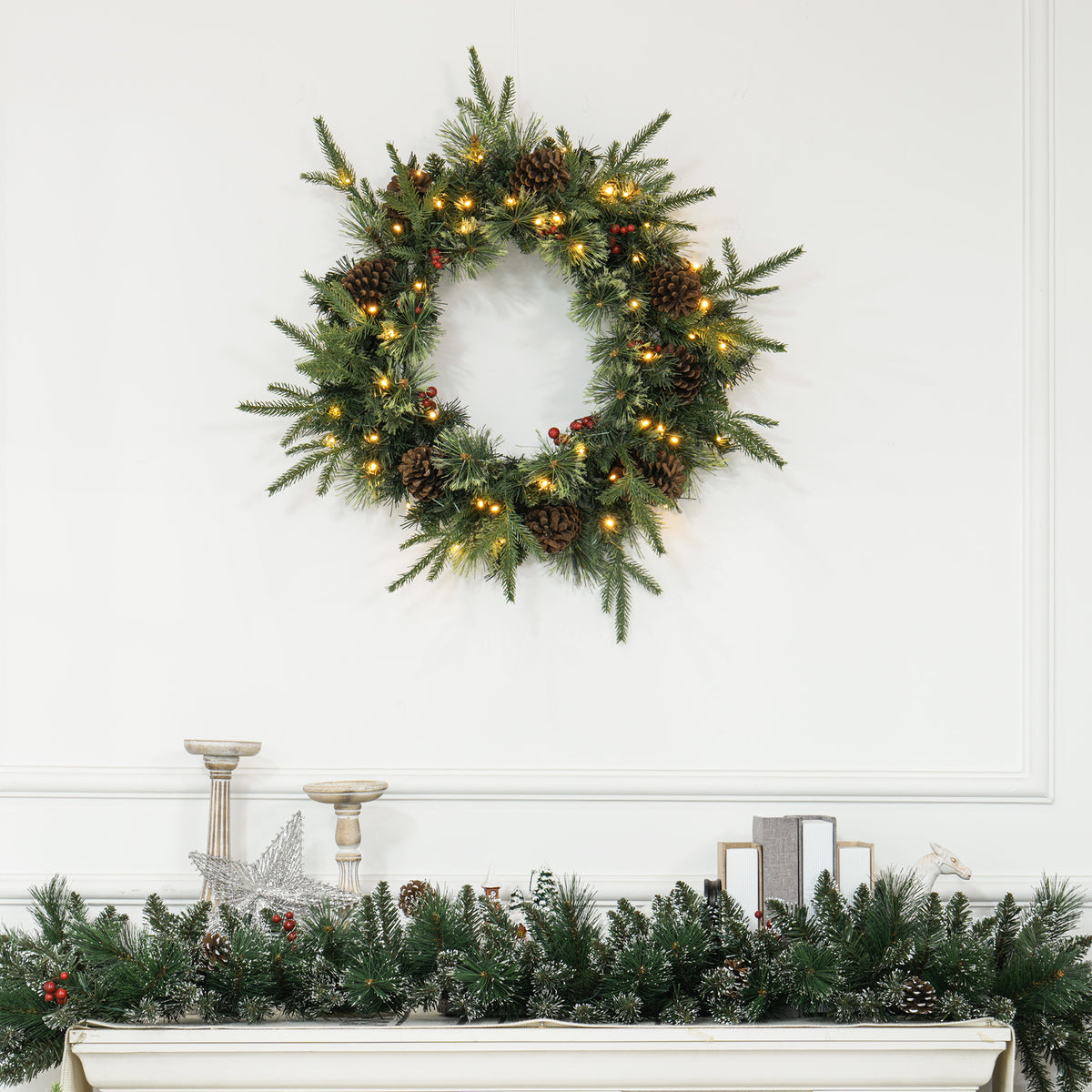 HOMCOM 60cm Pre-Lit Christmas Wreath for Front Door with LED Lights, Pine Cones and Red Berries, Winter Wreath for Windows, Wall Decoration, Green - anydaydirect