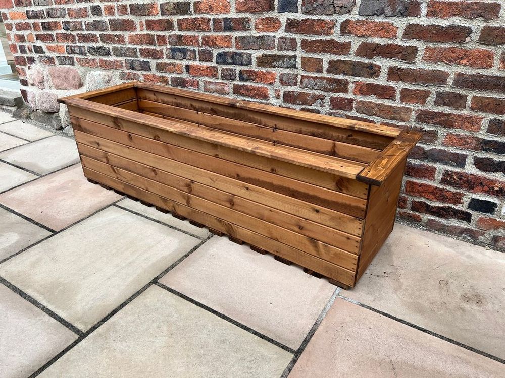 Willougby Trough/Planter - anydaydirect