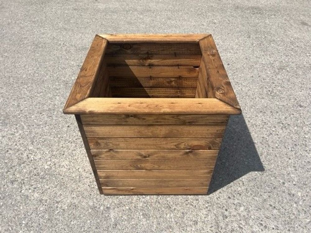 Extra Large Windsor Planter - anydaydirect