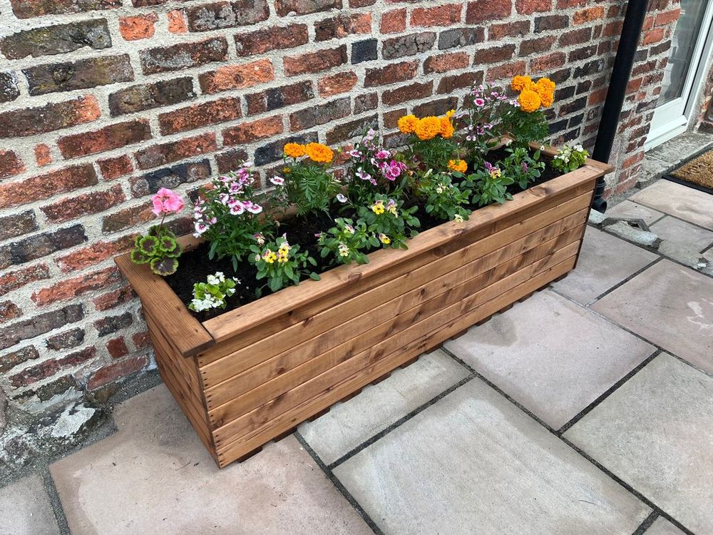 Willougby Trough/Planter - anydaydirect