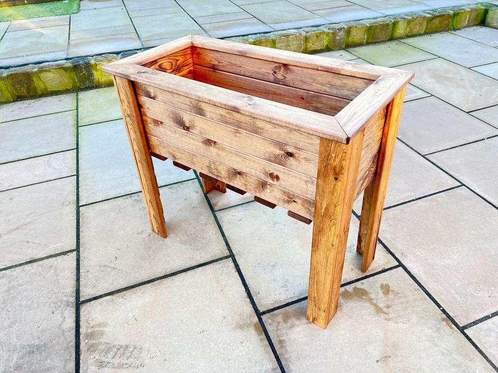 Large Wiltshire Planter - anydaydirect