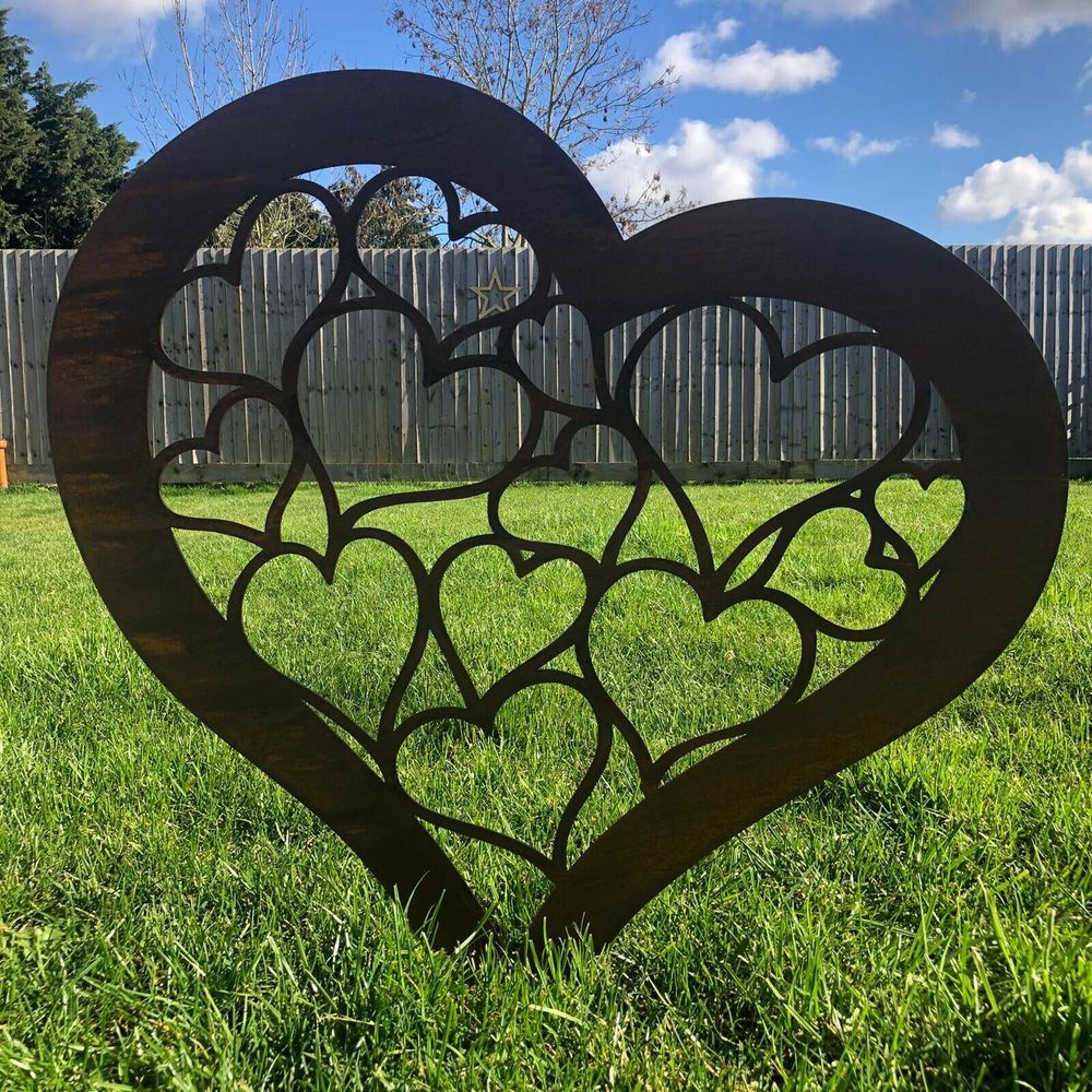 Garden heart rusty metal lawn decor ornament feature decoration - anydaydirect