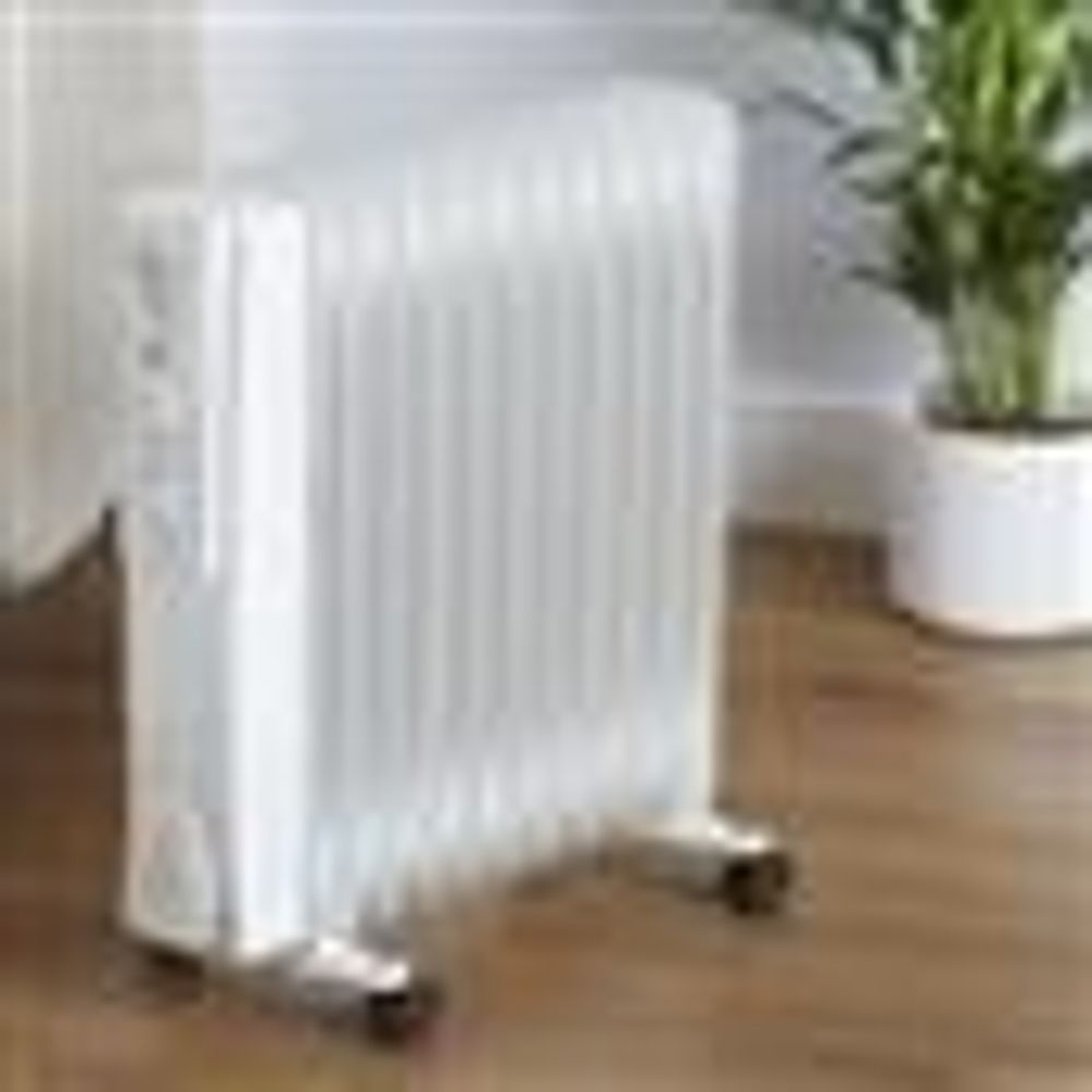 2000 - 2500W Electric Oil Filled Radiator in Black or White - anydaydirect