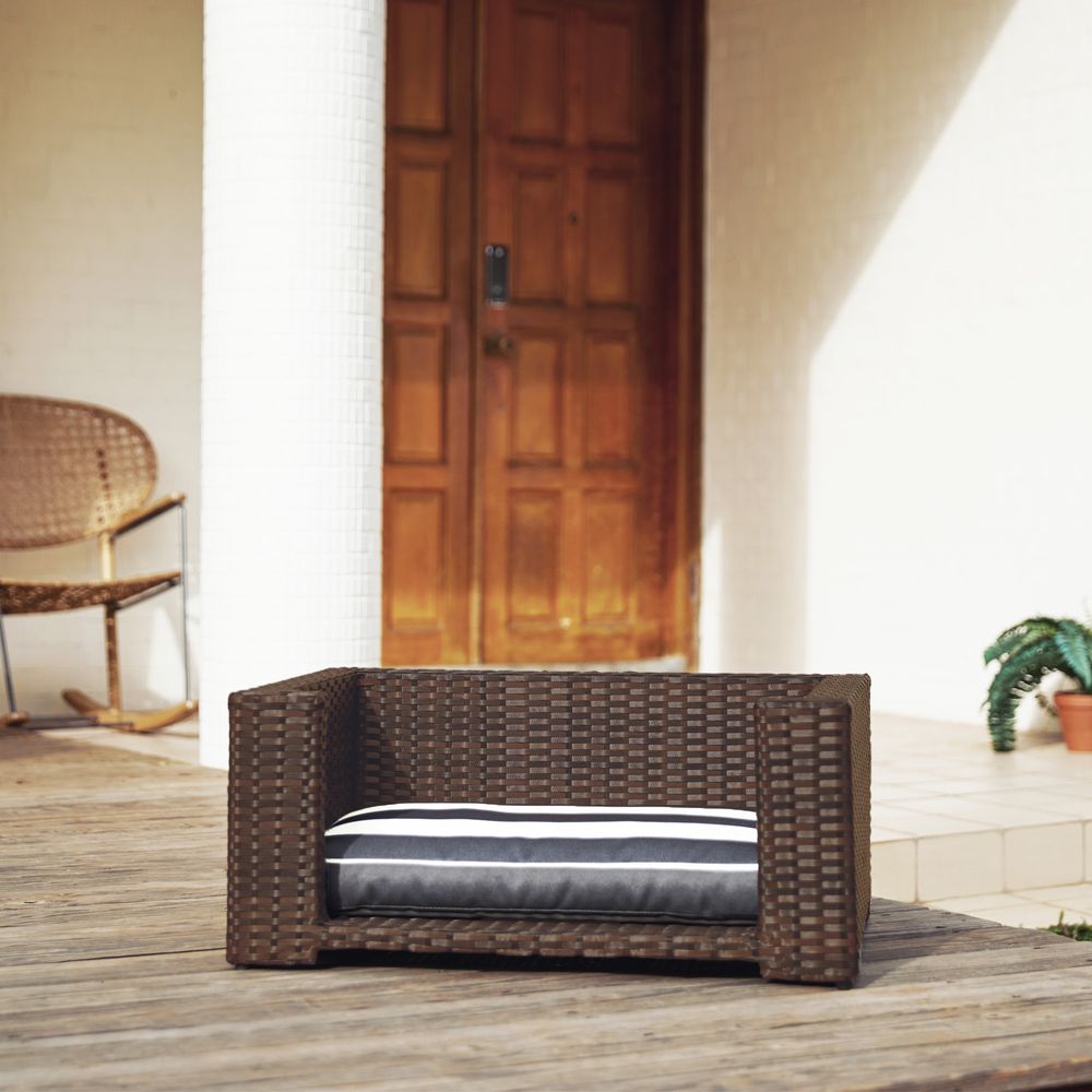 Indoor Outdoor Rattan Cat or Dog Elevated Rattan Bed ST-N10005-UK - anydaydirect